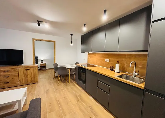 Podolska #free Parking